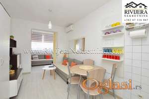 Studio prodaja Topla 2 Herceg Novi